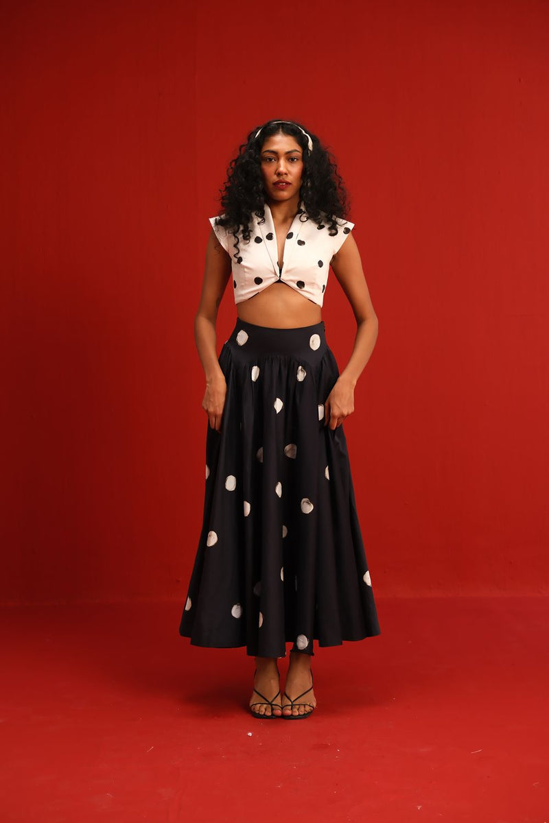 The Audrey Set satin by Yam in black color for women Worldwide