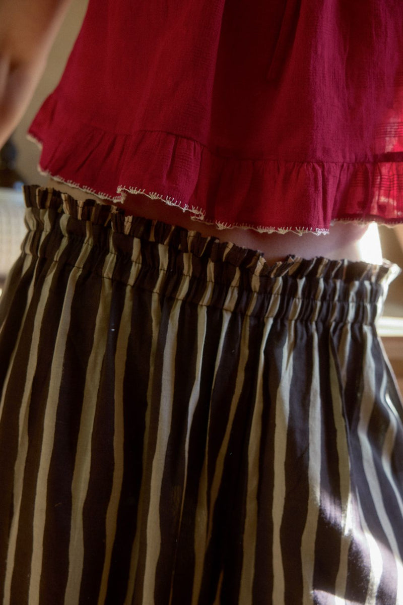 Zebra Stroll Pants – Charcoal Black