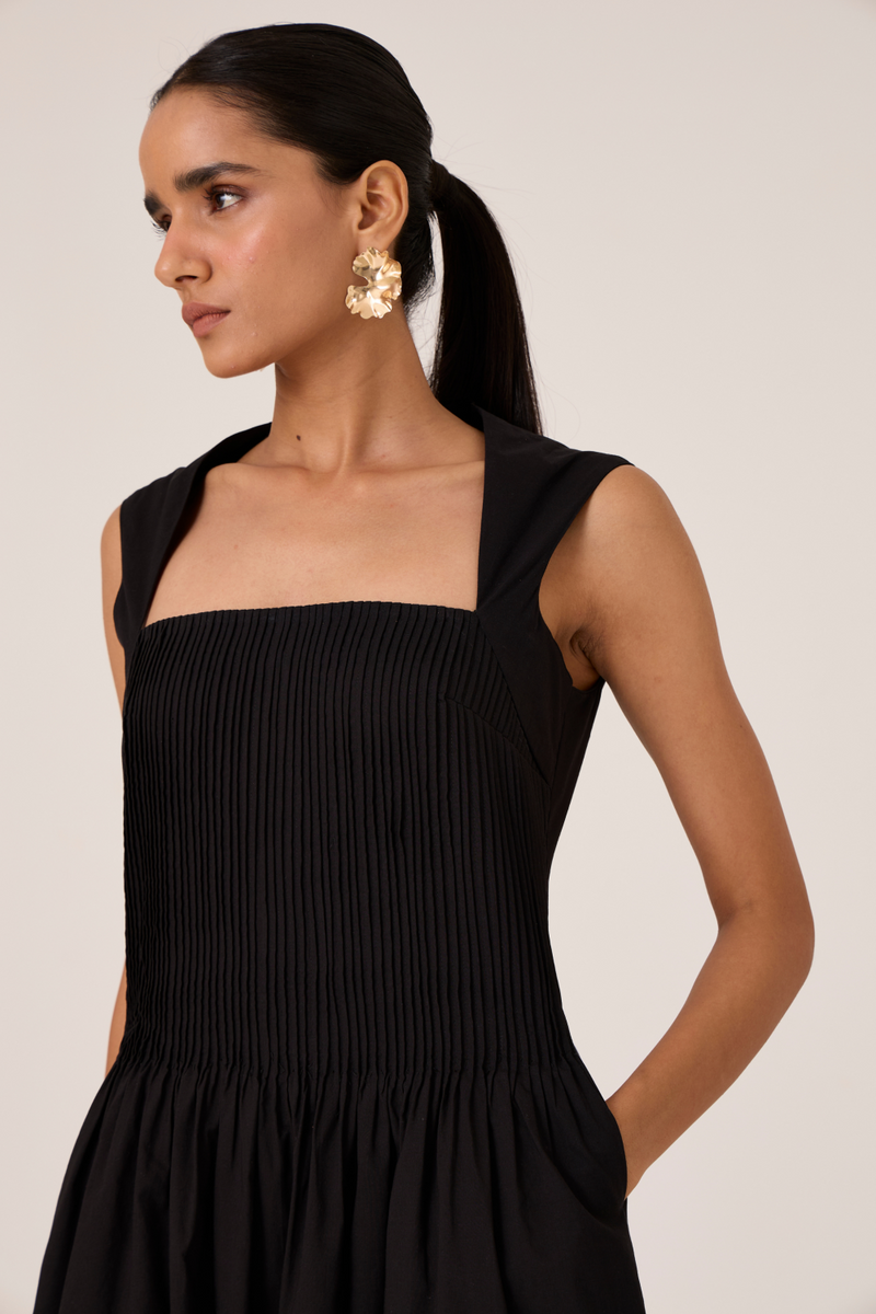 Ziva Black Pleated Midi Dress cotton by The Summer House in black color for women Worldwide