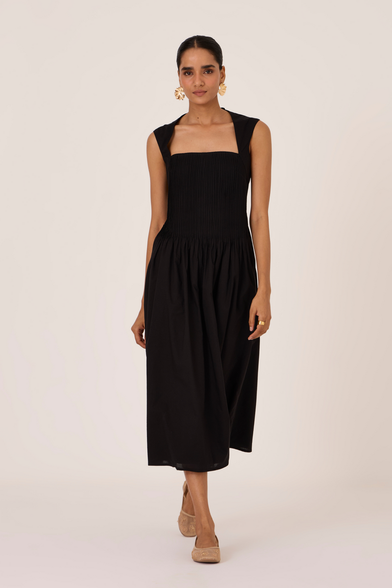 Ziva Black Pleated Midi Dress cotton by The Summer House in black color for women Worldwide