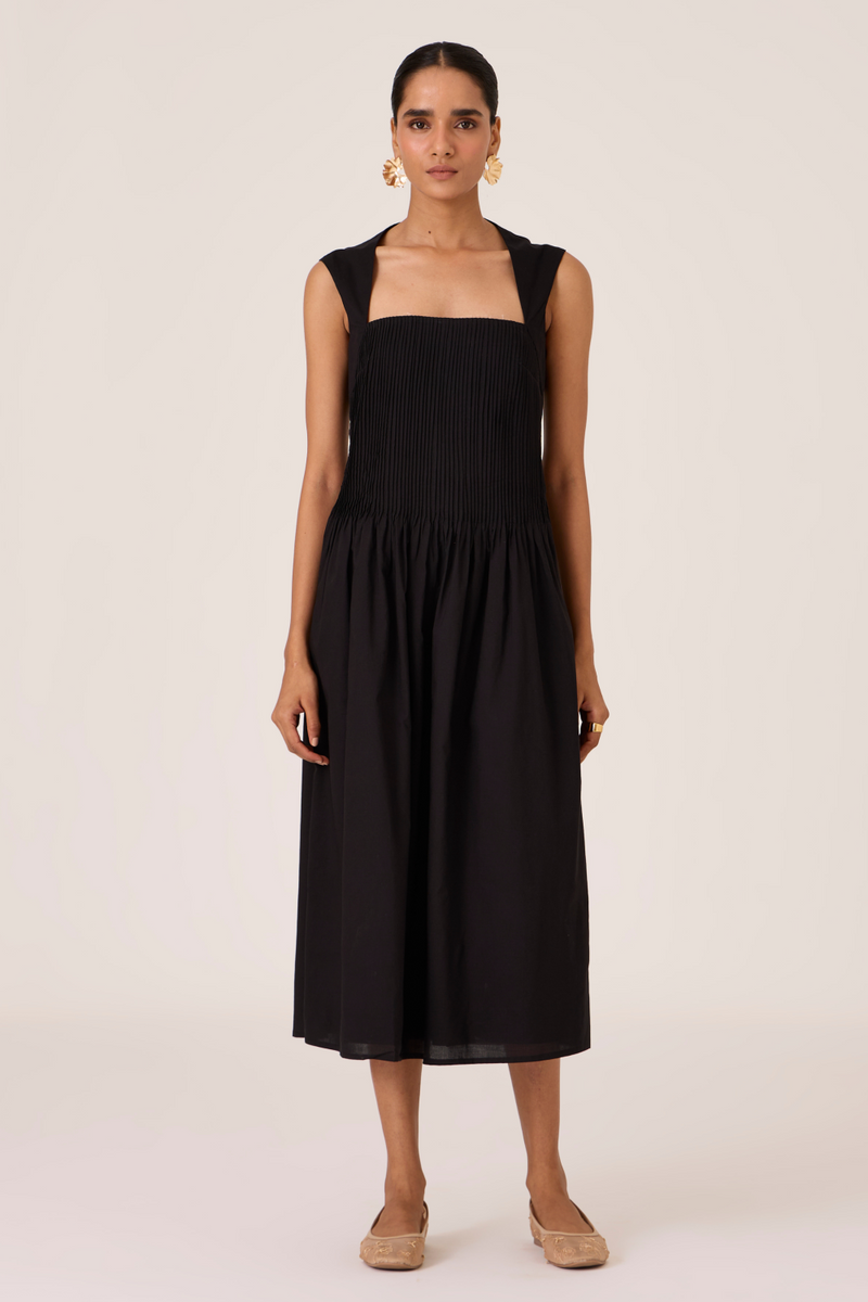 Ziva Black Pleated Midi Dress cotton by The Summer House in black color for women Worldwide