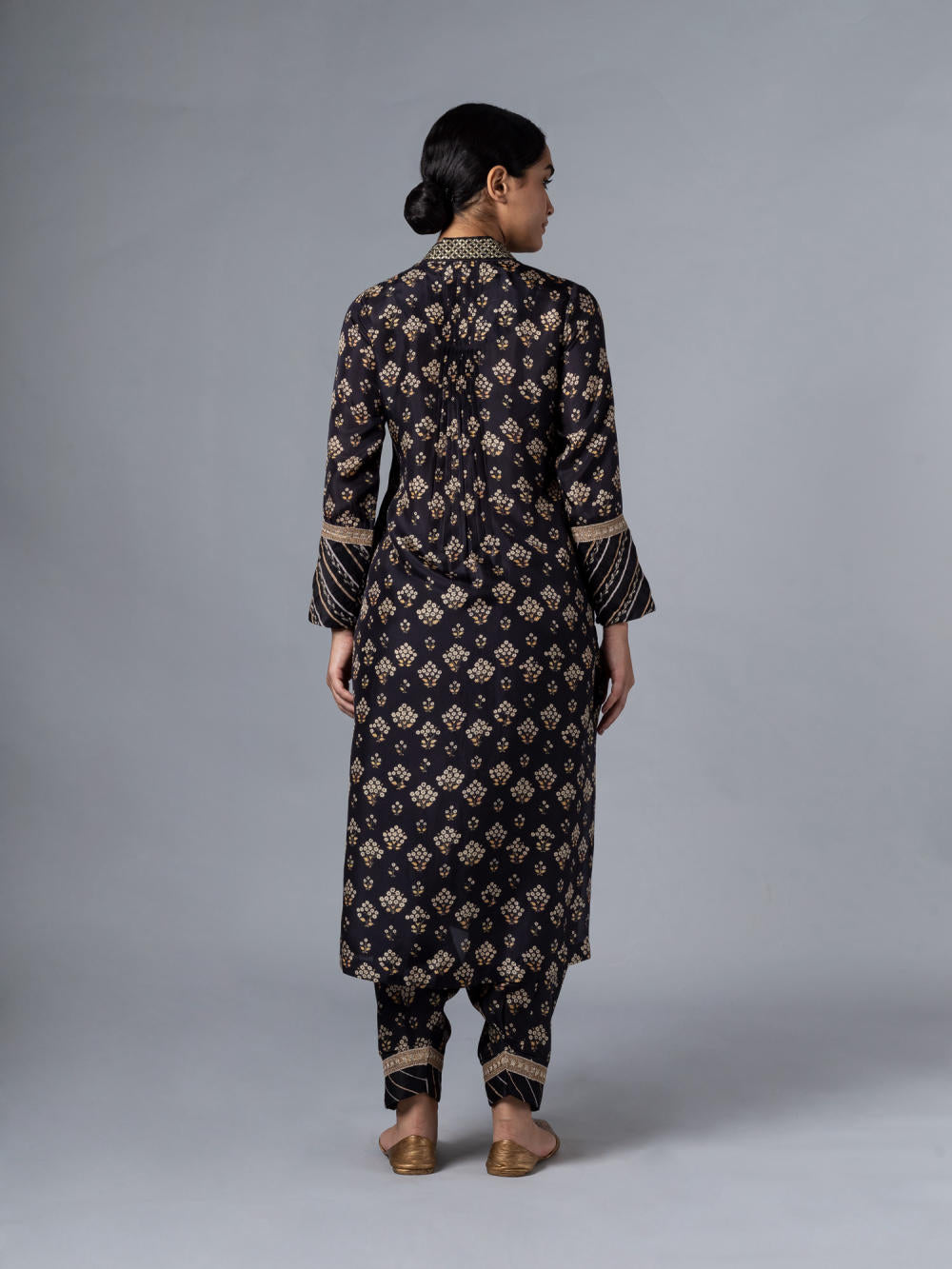 Zohrah Kurta