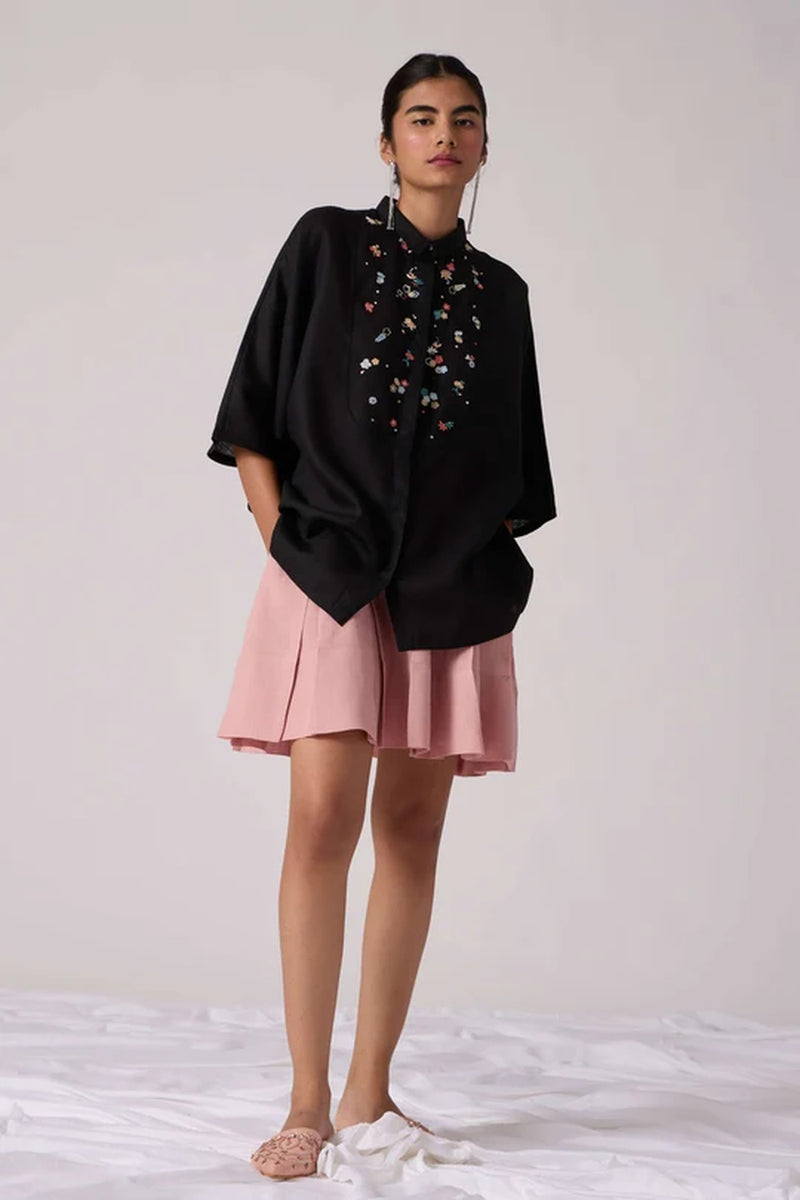 Zuri Noir Shirt 100% linen top/shirt by The Summer House in black for women Worldwide