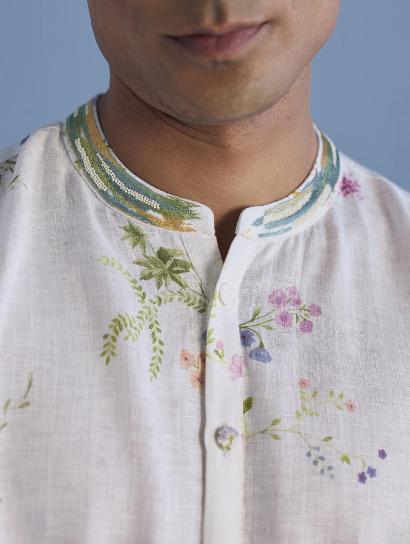 Ahan Floral Printed Kurta with Embroidered Collar - White