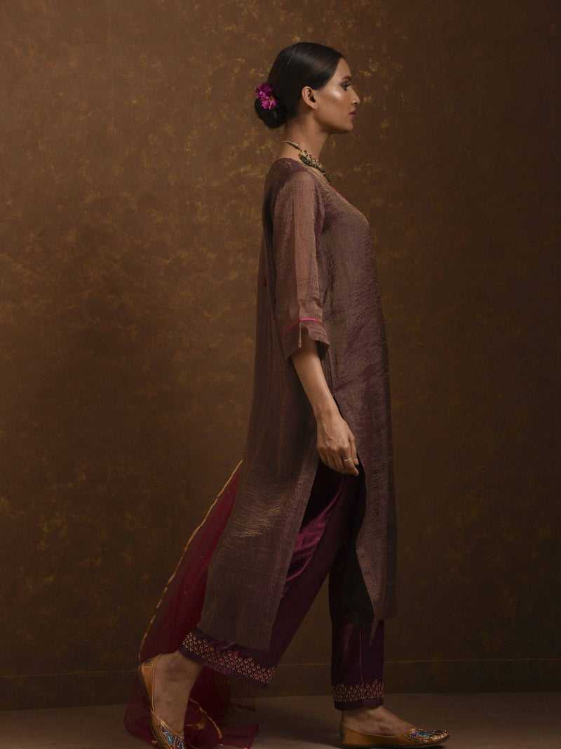 Aks Wine-Pink Kurta Set by Priti Prashant for women Worldwide