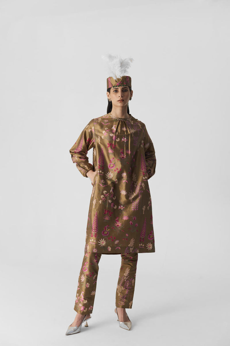 BAHAR PINK KURTA SET silk by Yam in multi color for women Worldwide