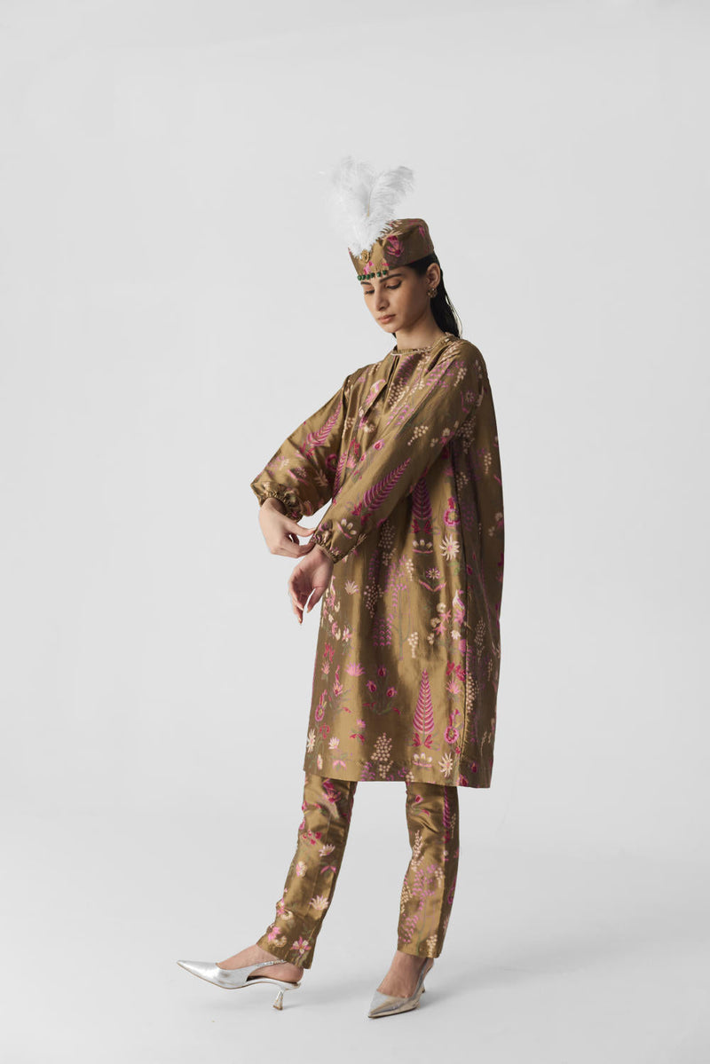 BAHAR PINK KURTA SET silk by Yam in multi color for women Worldwide