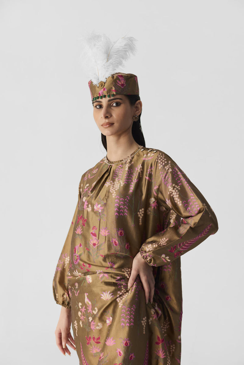 BAHAR PINK KURTA SET silk by Yam in multi color for women Worldwide