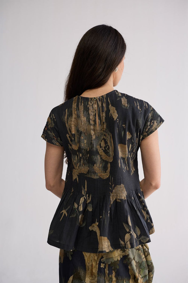 BANYAN PINTUCKS BLOUSE cotton cambric blouse by YAM in all-black for women Worldwide