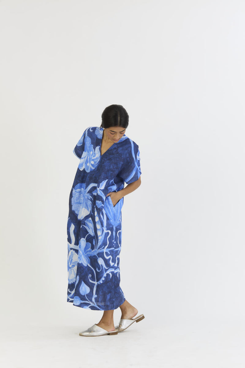 BILBERRY LINEN KAFTAN DRESS by Yam in blue color for women Worldwide