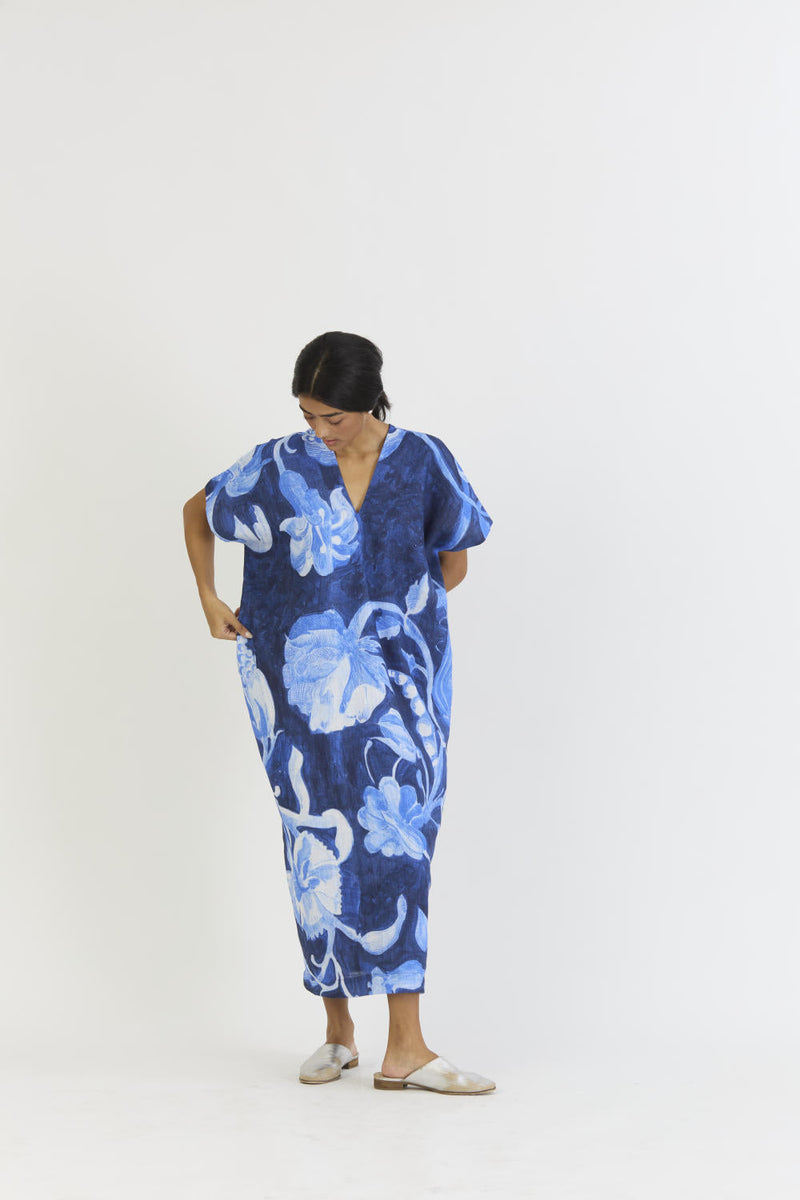BILBERRY LINEN KAFTAN DRESS by Yam in blue color for women Worldwide