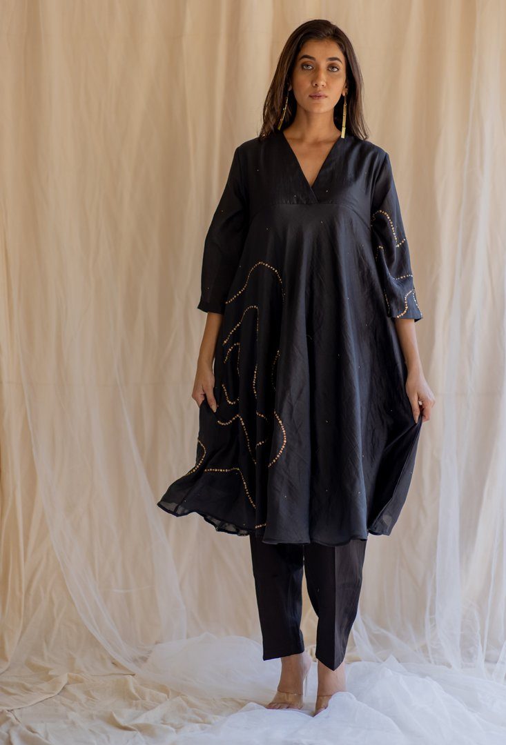 Black Maheem Kurta Set by Nirjara for women Worldwide