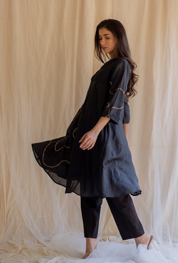 Black Maheem Kurta Set by Nirjara for women Worldwide