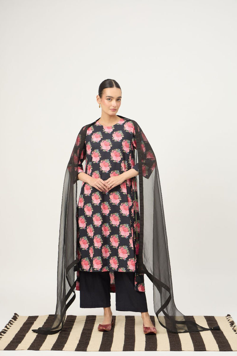 Black Nayab Pant And Kurta And Dupatta Set