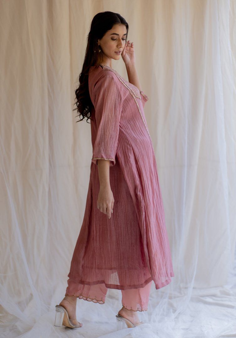 Blush Fridaus Abho and Izaar by Nirjara for women Worldwide