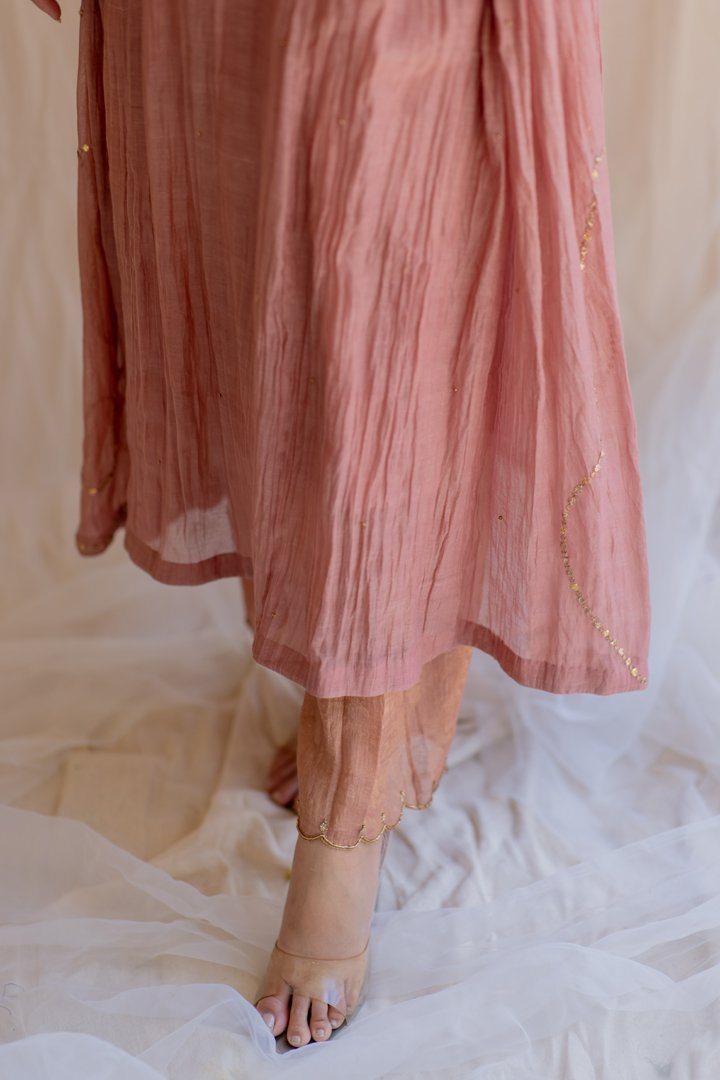 Blush Shabnam Kurta and Izaar Set by Nirjara for women Worldwide