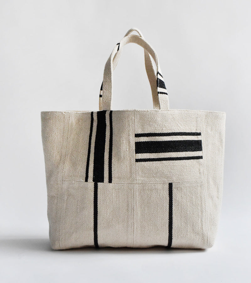 Caroline oversize canvas by Khara Kapas for women Worldwide