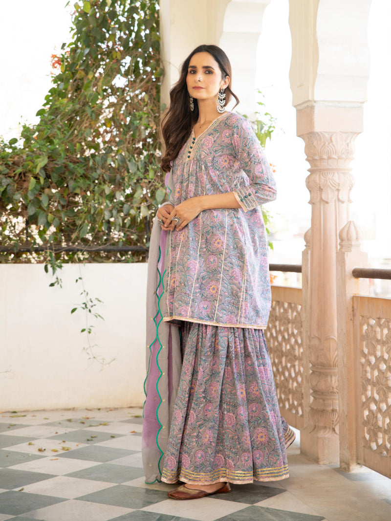 Chaand inaayat badli Kurta Sets by Maison Shefali for women Worldwide