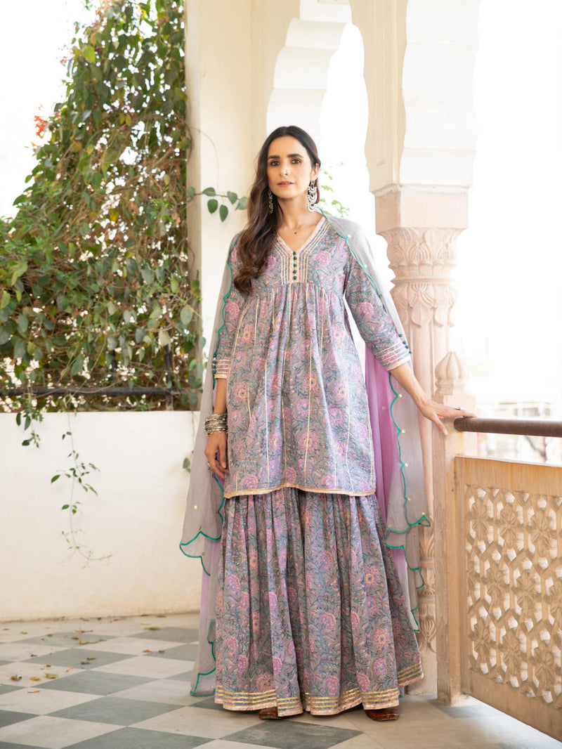 Chaand inaayat badli Kurta Sets by Maison Shefali for women Worldwide