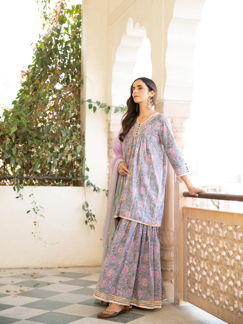 Chaand inaayat badli Kurta Sets by Maison Shefali for women Worldwide