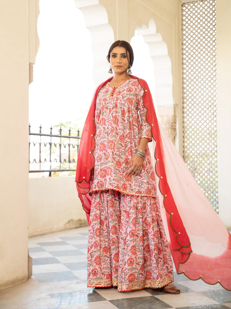 Chaand inaayat Kurta Sets by Maison Shefali for women Worldwide