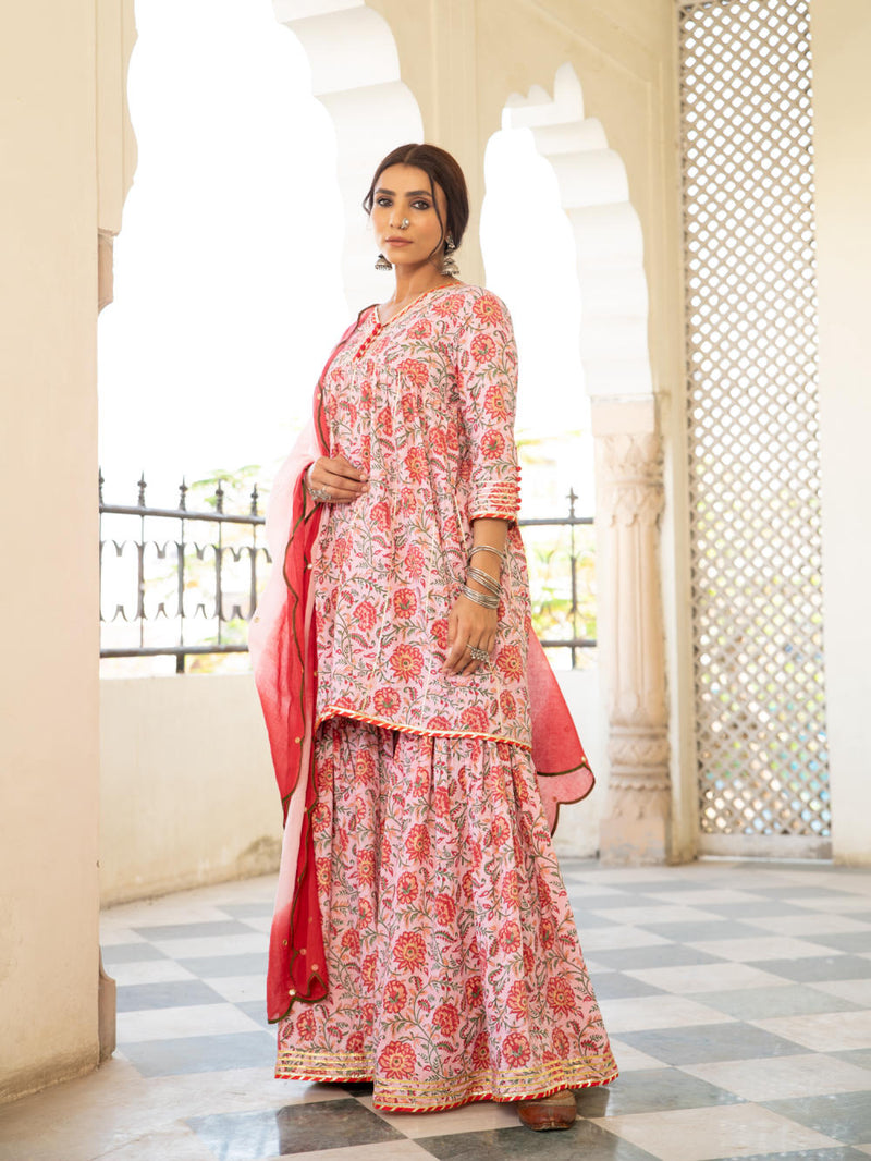 Chaand inaayat Kurta Sets by Maison Shefali for women Worldwide