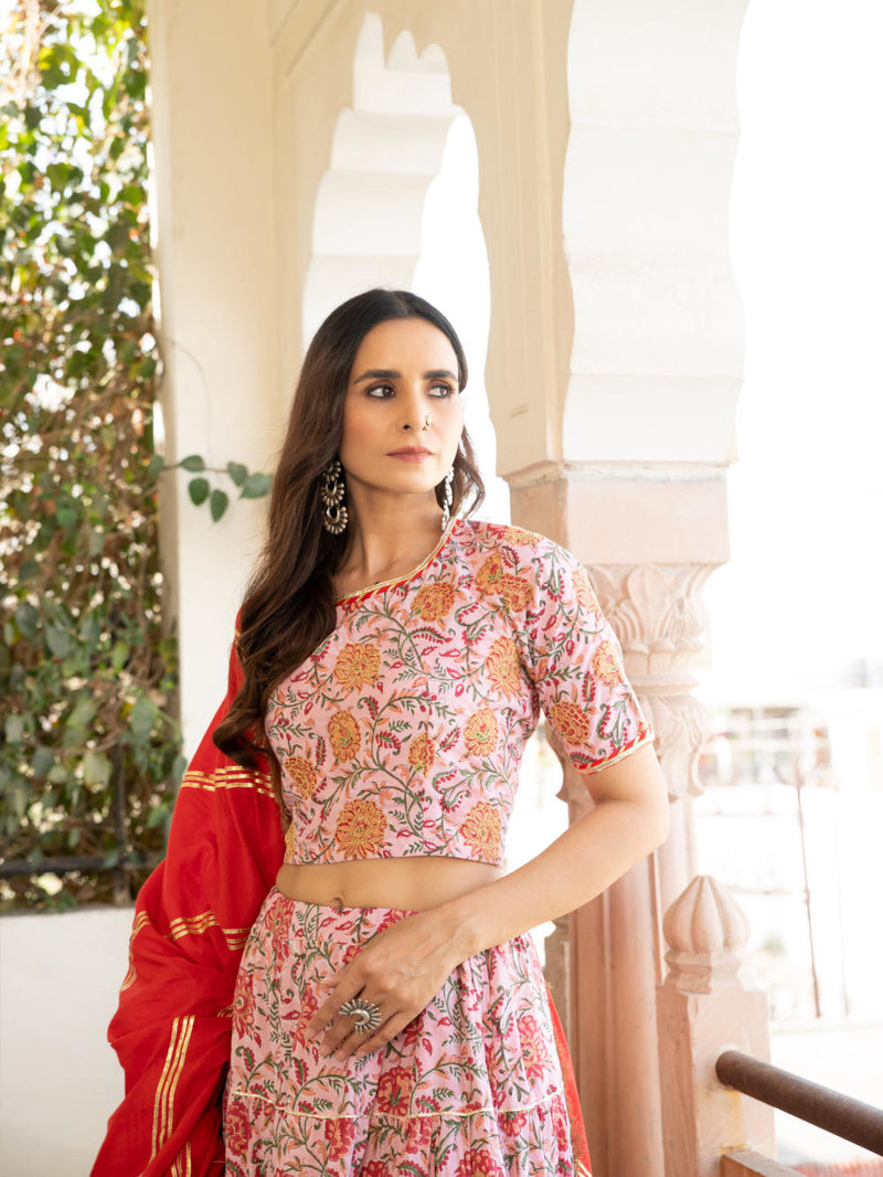Chaand Inaya Gudhal Skirt Set Lehenga Set by Maison Shefali for women Worldwide