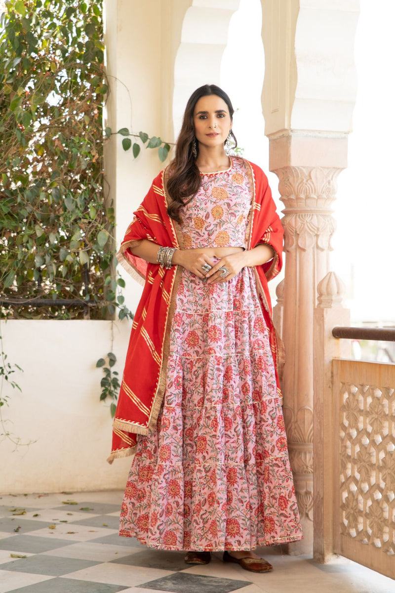 Chaand Inaya Gudhal Skirt Set Lehenga Set by Maison Shefali for women Worldwide