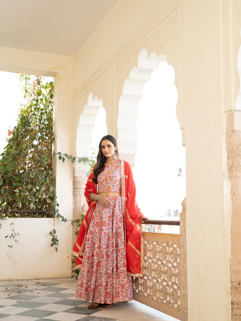 Chaand Inaya Gudhal Skirt Set Lehenga Set by Maison Shefali for women Worldwide