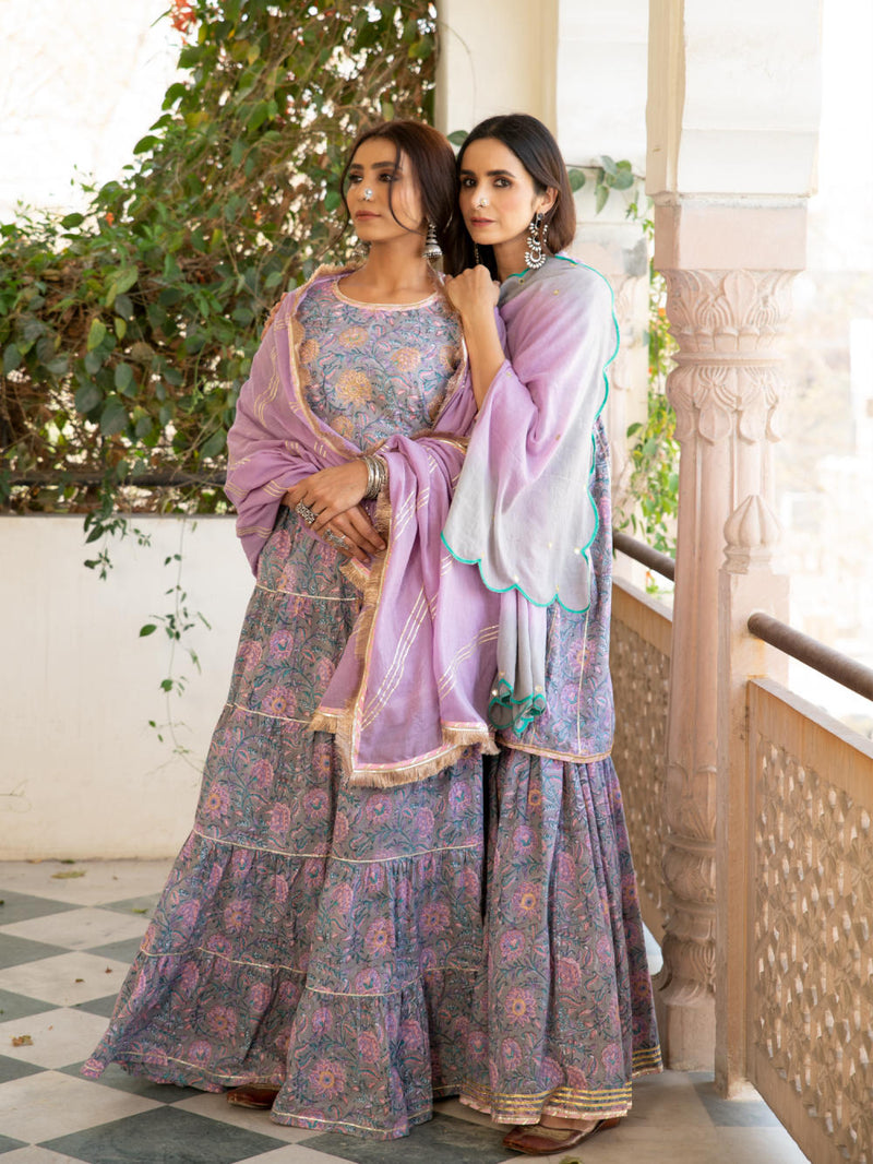 Chaand Inaya Skirt Set Lehenga Set by Maison Shefali for women Worldwide