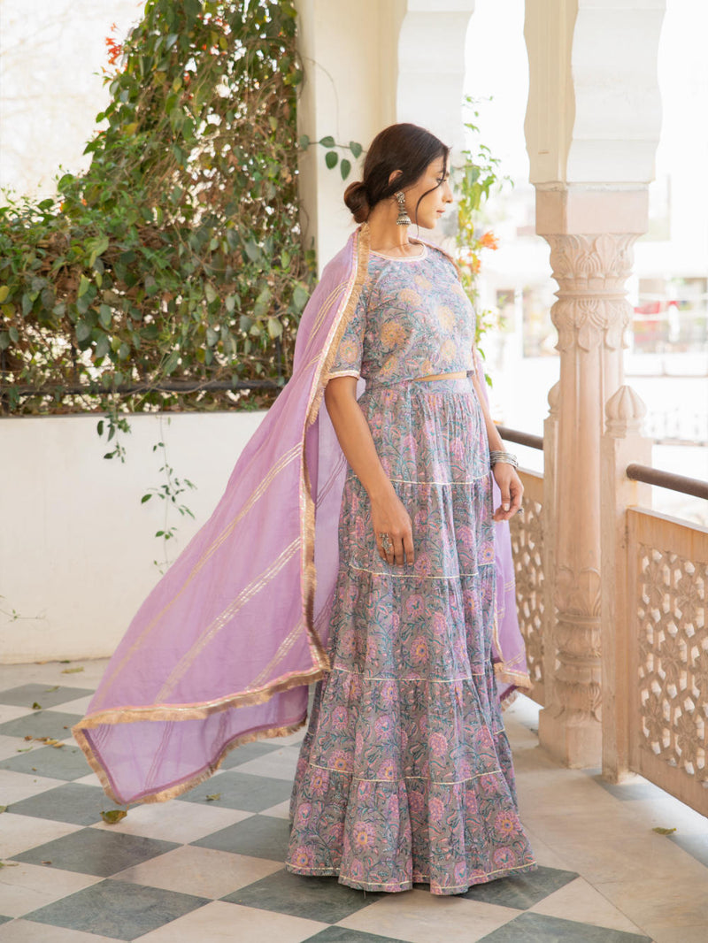 Chaand Inaya Skirt Set Lehenga Set by Maison Shefali for women Worldwide
