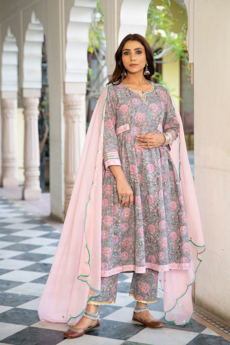 Chaand mohena baadli Kurta Sets by Maison Shefali for women Worldwide