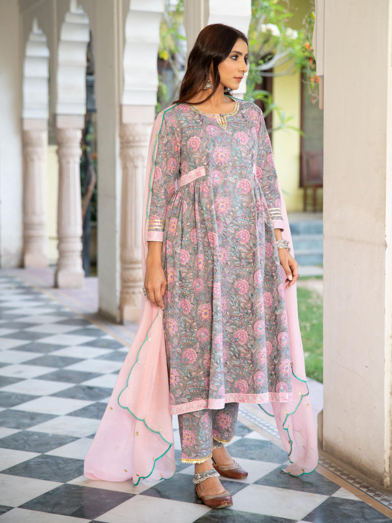 Chaand mohena baadli Kurta Sets by Maison Shefali for women Worldwide