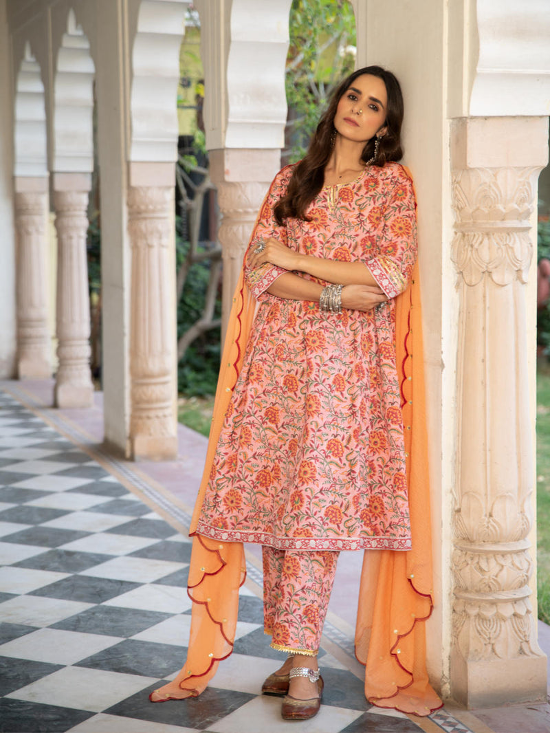 Chaand mohena Kurta Sets by Maison Shefali for women Worldwide