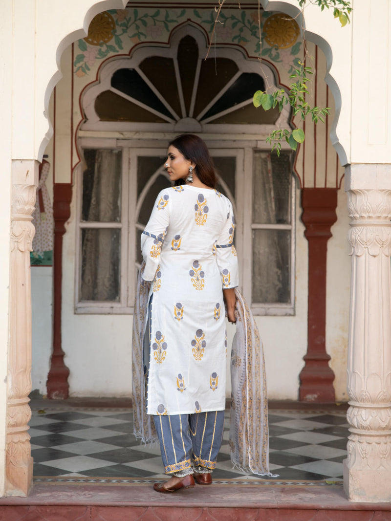 Chaand Sahar Ambar Salwar Set by Maison Shefali for women Worldwide