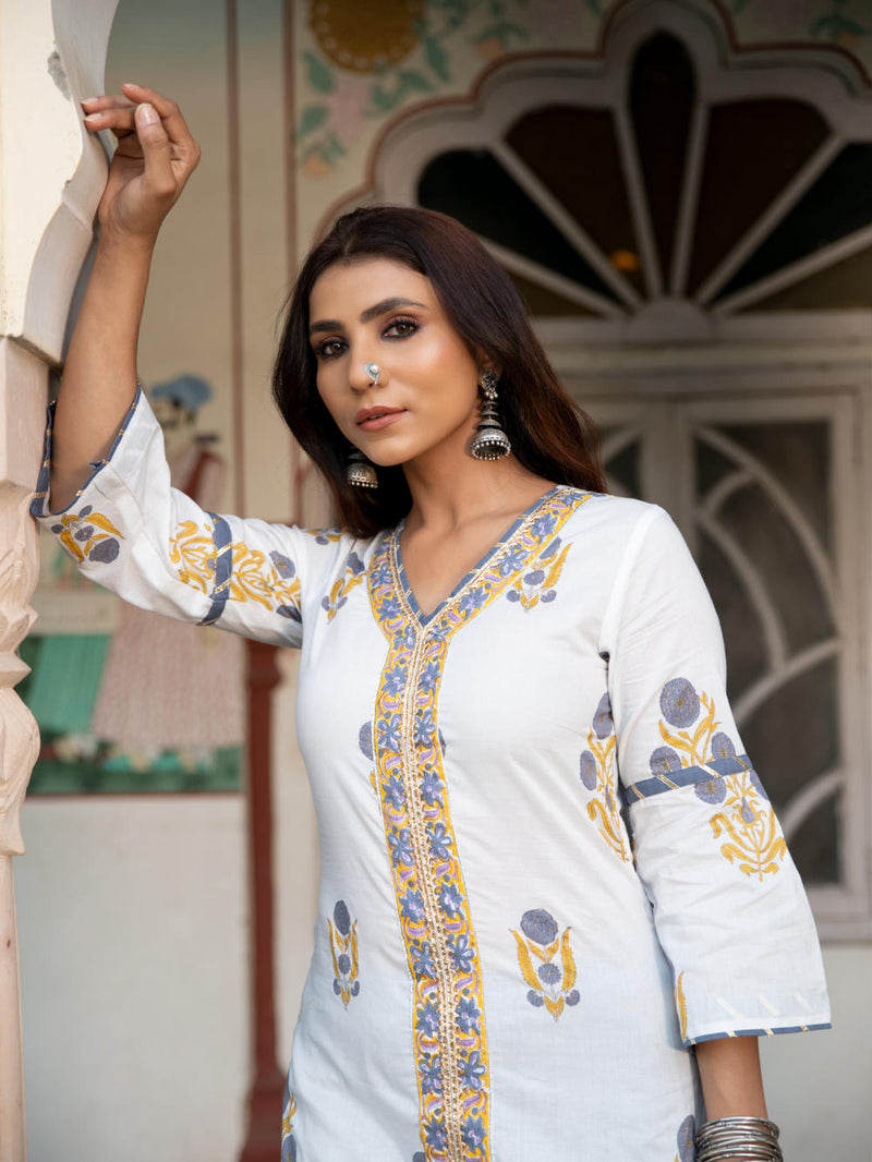 Chaand Sahar Ambar Salwar Set by Maison Shefali for women Worldwide