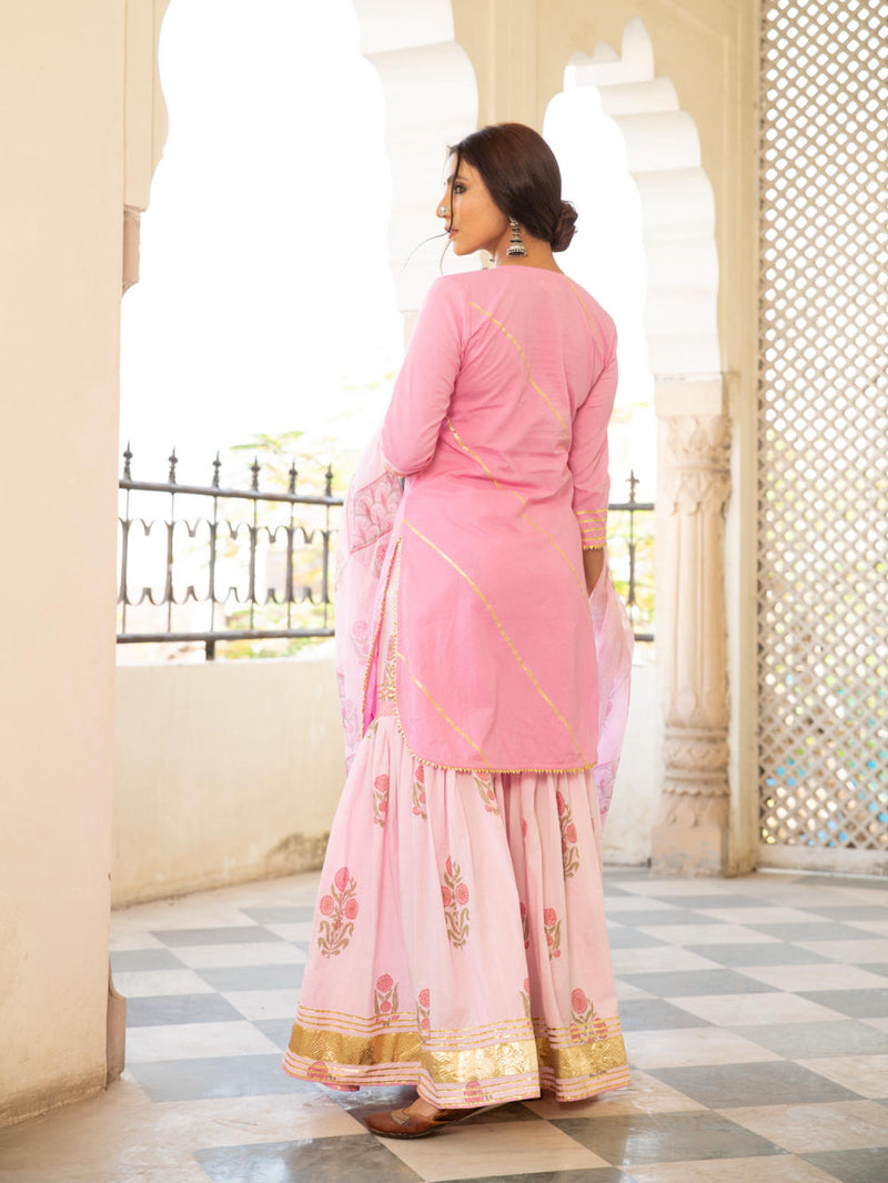 Chaand sharanya gulabi Kurta Sets by Maison Shefali for women Worldwide