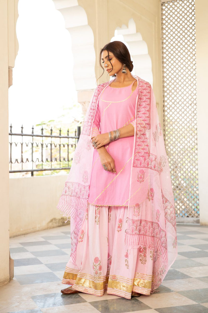 Chaand sharanya gulabi Kurta Sets by Maison Shefali for women Worldwide