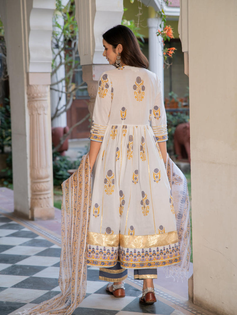 Chaand tahira Kurta Sets by Maison Shefali for women Worldwide