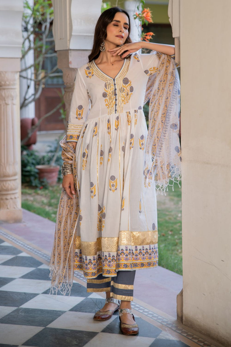 Chaand tahira Kurta Sets by Maison Shefali for women Worldwide