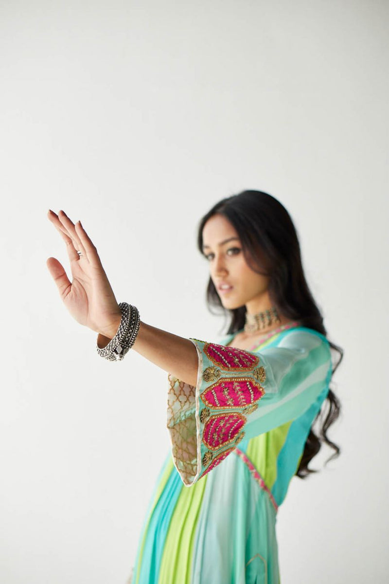 FEROZY BELL SLEEVE KURTA SET Kurta Sets by Rajiramniq for women Worldwide