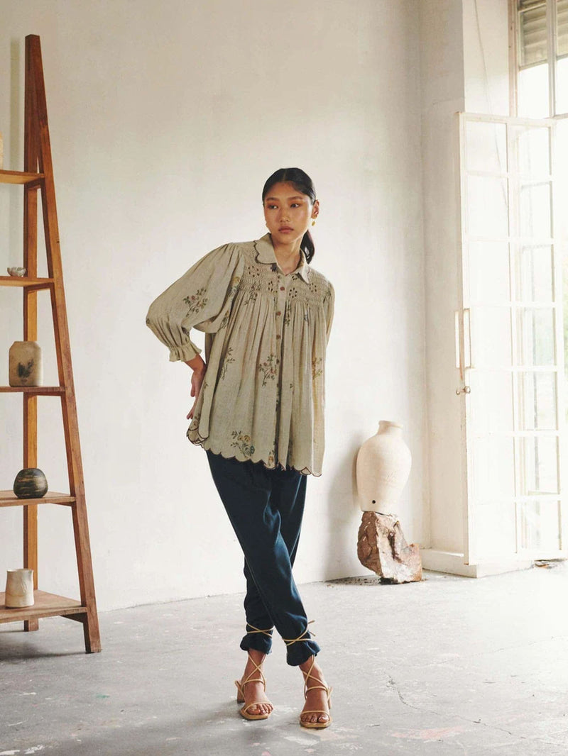 Judy Shirt-Dahlia Print cotton top/shirt by CORD in beige for women Worldwide