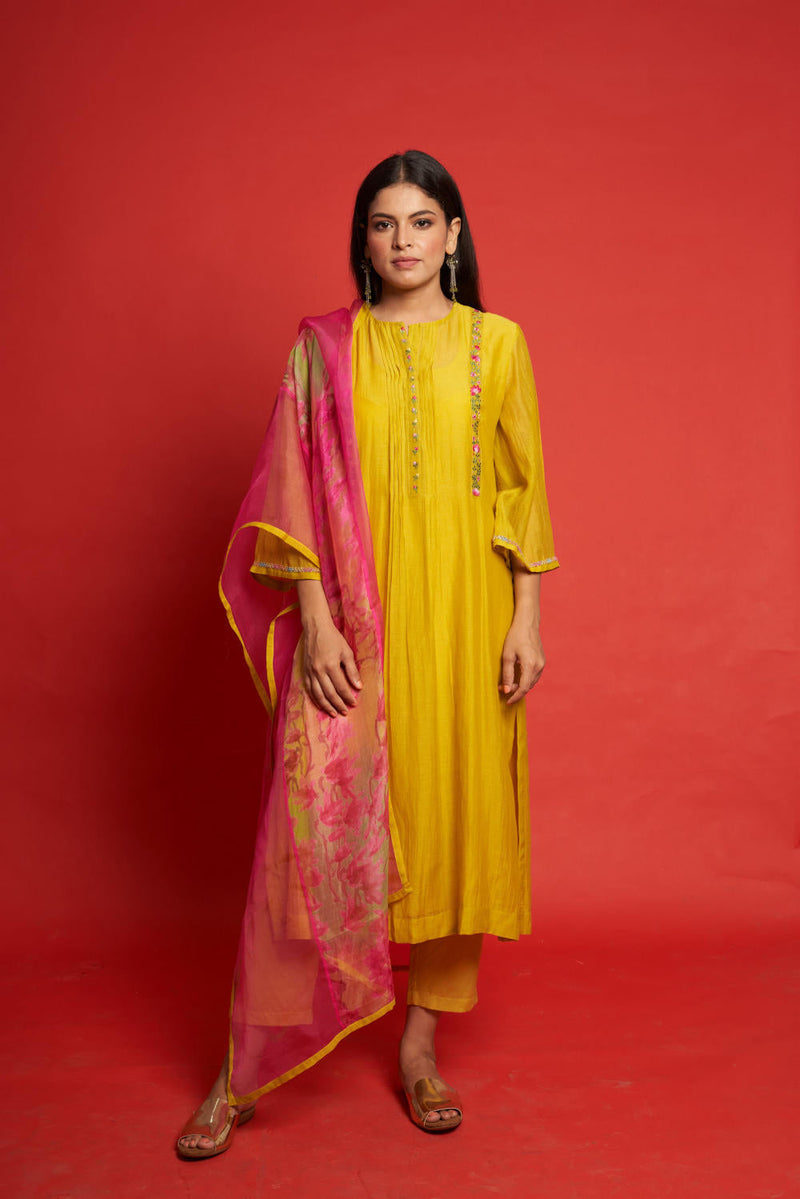 Frangipani Kurta Sets by Priti Prashant for women Worldwide