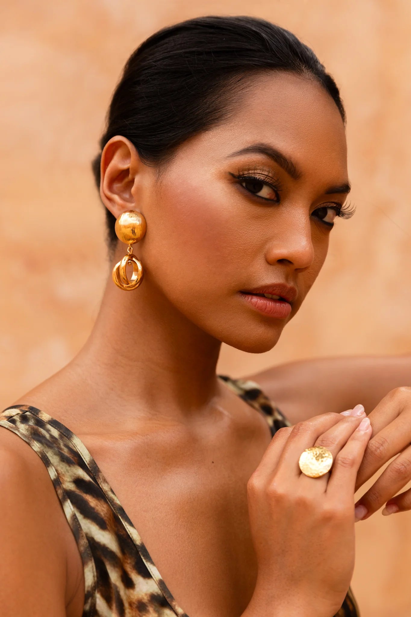 Adamu Earrings Gold