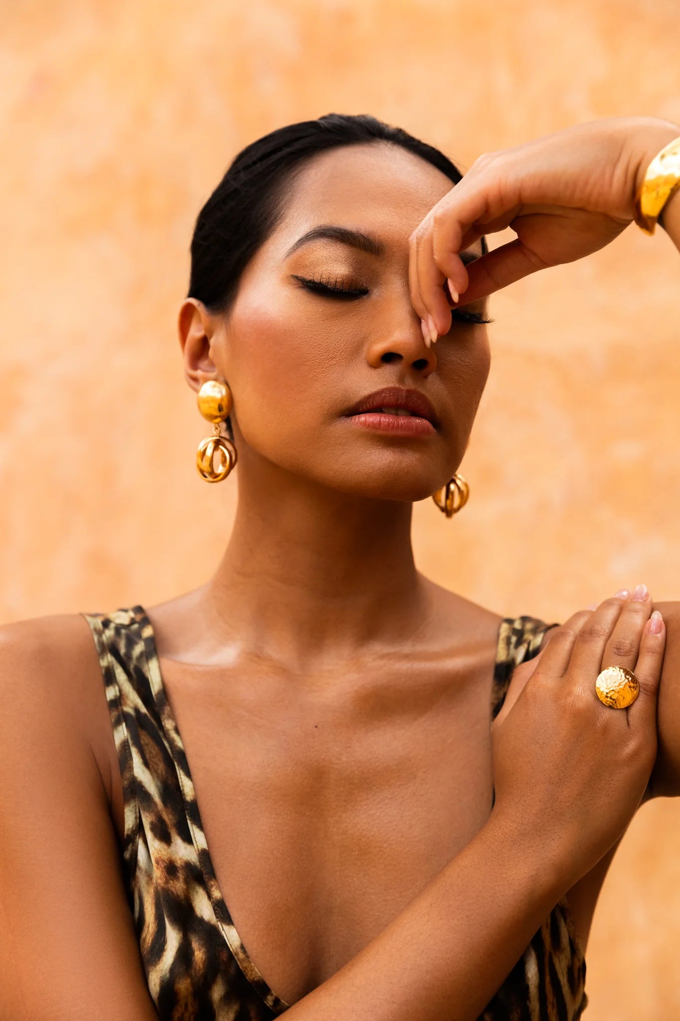 Adamu Earrings Gold