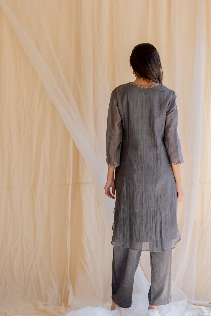 Grey Gul Seedh Kurta by Nirjara for women Worldwide