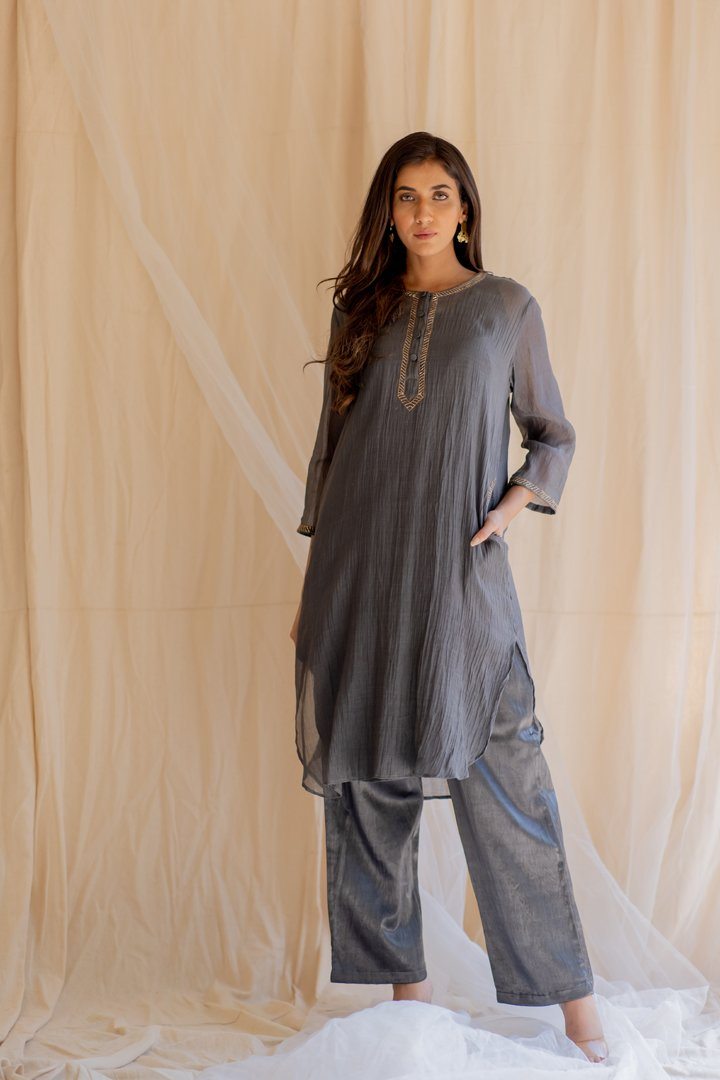 Grey Gul Seedh Kurta by Nirjara for women Worldwide