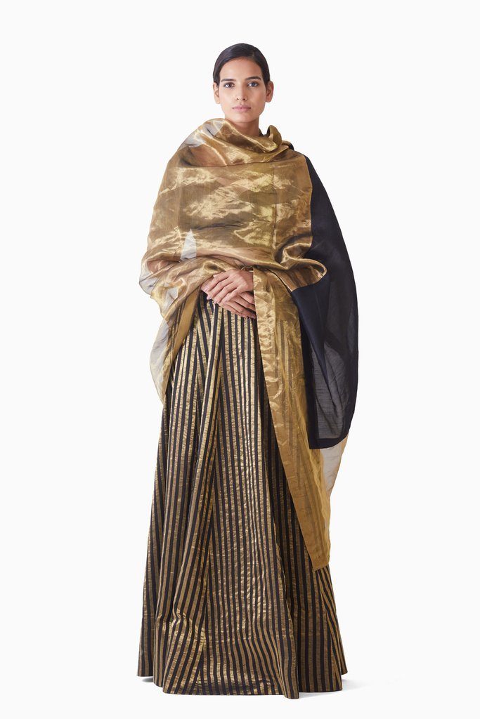 Handwoven Gold Black Metallic Dupatta by Akaaro for women Worldwide