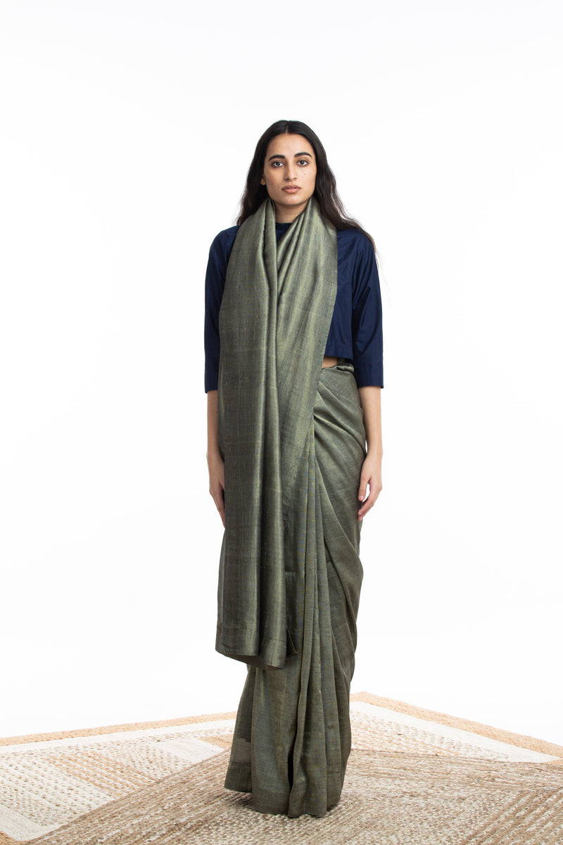 Handwoven Gold Crack Metallic Saree by Akaaro for women Worldwide