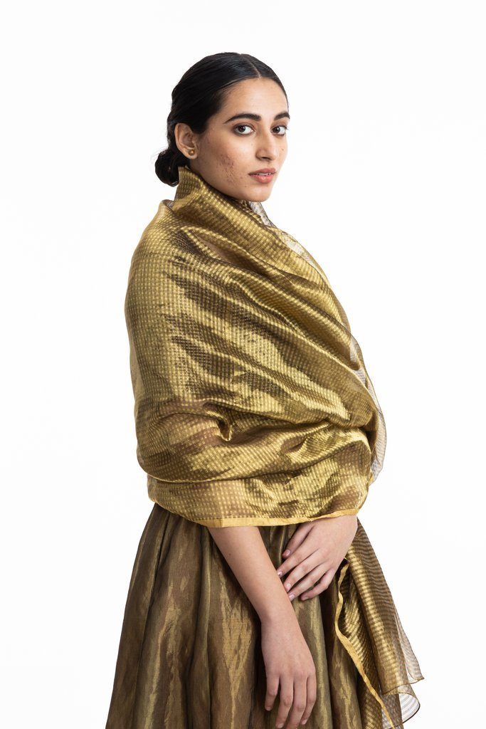 Handwoven Liquid Motlen Gold Textured Dupatta by Akaaro for women Worldwide